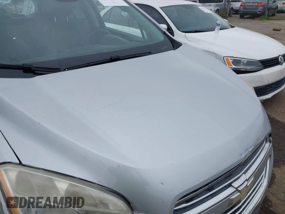 2015 Chevrolet Trax LT with VIN 3GNCJLSB2FL212718, listed as a IAAI auction lot 41657861 with 136,155 mi miles. Bid and sale history available at carsss.com. Image 20.