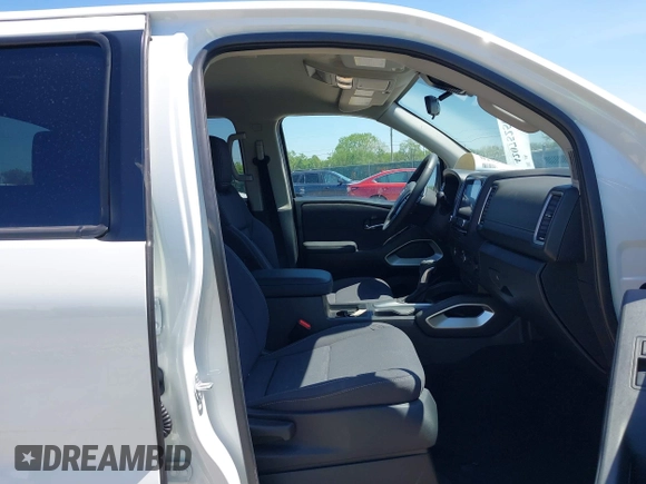 2024 Nissan Frontier SV with VIN 1N6ED1EJ0RN634679, listed as a IAAI auction lot 42075250 with 2,296 mi miles and . Bid and sale history available at DreamBid. Image 5.