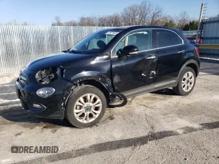 2016 FIAT 500X Lounge z VIN ZFBCFYDT7GP513622, wystawiony jako Copart lot #71971833 z przebiegiem 66 540 mil mil oraz Szkody całkowita. Historia ofert i sprzedaży dostępna na DreamBid. Obrazek 1.