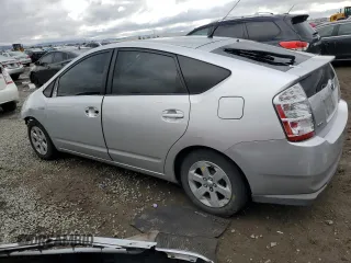 2008 Toyota Prius with VIN JTDKB20U683366038, listed as a Copart auction lot 48983355 with 113,631 mi miles and Salvage Title. Bid and sale history available at carsss.com. Image 2.