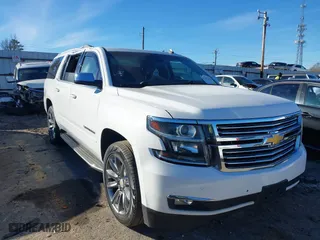 2015 Chevrolet Suburban LTZ with VIN 1GNSCKKC5FR228736, listed as a IAAI auction lot 41285958 with 177,926 mi miles. Bid and sale history available at carsss.com. Image 1.