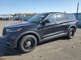 2022 Ford Police Interceptor Utility z VIN 1FM5K8AW3NNA11503, wystawiony jako Copart lot #48312055 z przebiegiem 22 219 mil mil oraz Szkody całkowita. Historia ofert i sprzedaży dostępna na DreamBid. Obrazek 1.