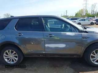 2017 Land Rover Discovery Sport HSE with VIN SALCR2BG5HH666267, listed as a IAAI auction lot 42011372 with 122,422 mi miles. Bid and sale history available at carsss.com. Image 14.