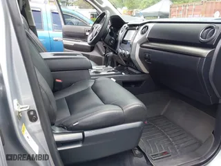 2016 Toyota Tundra 4WD Truck SR5 with VIN 5TFDW5F15GX554763, listed as a IAAI auction lot 42092776 with 141,522 mi miles. Bid and sale history available at carsss.com. Image 5.