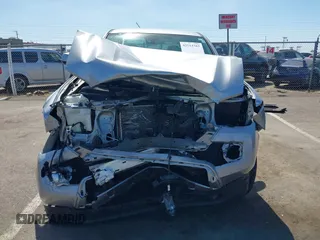 2021 Toyota Tacoma SR with VIN 3TYAX5GN2MT028470, listed as a IAAI auction lot 42514362 with 23,171 mi miles and . Bid and sale history available at DreamBid. Image 6.