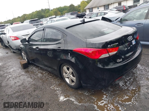 2012 Hyundai Elantra Limited with VIN KMHDH4AE0CU288395, listed as a IAAI auction lot 40462553 with 108,367 mi miles. Bid and sale history available at carsss.com. Image 3.
