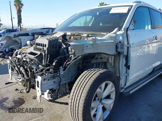 2018 Volkswagen Atlas SE с VIN 1V2DR2CA9JC551484, выставлен на аукционе IAAI как лот 41262713 с пробегом 59 054 миль миль и . История ставок и продаж доступна на DreamBid. Изображение 6.
