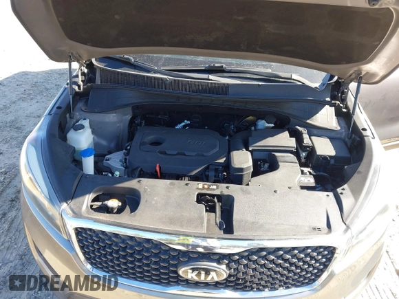 2016 Kia Sorento LX with VIN 5XYPG4A32GG115679, listed as a IAAI auction lot 41634575 with 135,236 mi miles. Bid and sale history available at carsss.com. Image 10.
