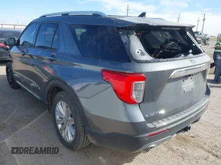 2023 Ford Explorer Limited with VIN 1FMSK7FH3PGA75135, listed as a IAAI auction lot 41692717 with 21,356 mi miles. Bid and sale history available at carsss.com. Image 3.