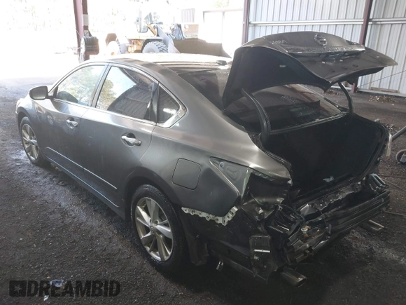 2015 Nissan Altima 2.5 S with VIN 1N4AL3AP8FC269224, listed as a IAAI auction lot 42021842 with 211,816 mi miles and . Bid and sale history available at carsss.com. Image 3.