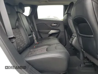 2022 Jeep Cherokee X with VIN 1C4PJMCX8ND522502, listed as a Copart auction lot 88458605 with 16,671 mi miles and Salvage Title. Bid and sale history available at carsss.com. Image 11.