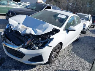 2019 Chevrolet Cruze LS with VIN 1G1BC5SM7K7109314, listed as a IAAI auction lot 41695247 with 124,326 mi miles. Bid and sale history available at carsss.com. Image 17.