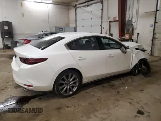 2019 Mazda 3 Premium with VIN JM1BPBEM3K1139631, listed as a Copart auction lot 89320175 with 83,029 mi miles and Non Repairable. Bid and sale history available at DreamBid. Image 3.