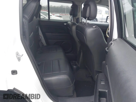 2017 Jeep Patriot High Altitude with VIN 1C4NJRFB8HD195995, listed as a IAAI auction lot 41475686 with 95,414 mi miles. Bid and sale history available at carsss.com. Image 8.