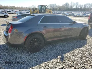 2016 Chrysler 300 Limited with VIN 2C3CCARG3GH208328, listed as a Copart auction lot 42081985 with 118,382 mi miles and Salvage Title. Bid and sale history available at DreamBid. Image 3.