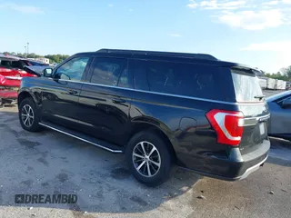 2018 Ford Expedition Max XLT z VIN 1FMJK1HT5JEA05813, wystawiony jako IAAI lot #37641486 z przebiegiem 44 298 mil mil oraz . Historia ofert i sprzedaży dostępna na DreamBid. Obrazek 3.