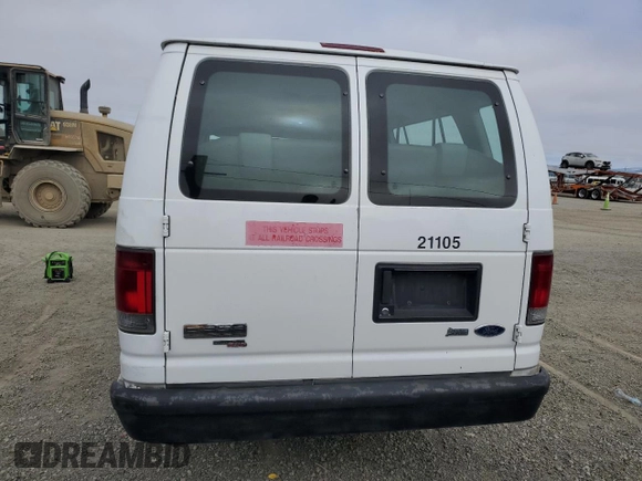 2009 Ford Econoline Passenger XL z VIN 1FBSS31L69DA15433, wystawiony jako Copart lot #59523185 z przebiegiem 338 840 mil mil oraz Czysty tytuł • Clean title. Historia ofert i sprzedaży dostępna na DreamBid. Obrazek 6.