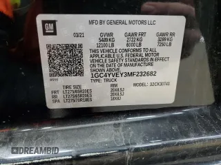 2021 Chevrolet Silverado 3500HD High Country with VIN 1GC4YVEY3MF232682, listed as a Copart auction lot 84531884 with 76,754 mi miles and Salvage Title. Bid and sale history available at DreamBid. Image 13.