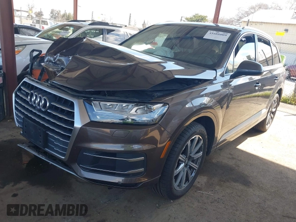 2018 Audi Q7 Premium Plus z VIN WA1LHAF79JD044647, wystawiony jako IAAI lot #41666009 z przebiegiem 60 087 mil mil oraz . Historia ofert i sprzedaży dostępna na DreamBid. Obrazek 17.