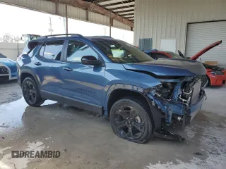 2025 Chevrolet Equinox FWD LT with VIN 3GNAXHEG0SL156380, listed as a Copart auction lot 52613955 with 1,928 mi miles and Salvage Title. Bid and sale history available at DreamBid. Image 4.