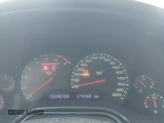 1998 Chevrolet Corvette z VIN 1G1YY22G6W5130421, wystawiony jako IAAI lot #42352420 z przebiegiem 179 148 mil mil oraz . Historia ofert i sprzedaży dostępna na DreamBid. Obrazek 7.