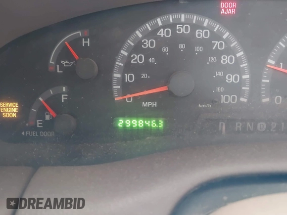 1999 Ford F-150 XL z VIN 1FTRX17L7XNB93799, wystawiony jako IAAI lot #42235164 z przebiegiem 299 846 mil mil oraz . Historia ofert i sprzedaży dostępna na DreamBid. Obrazek 7.