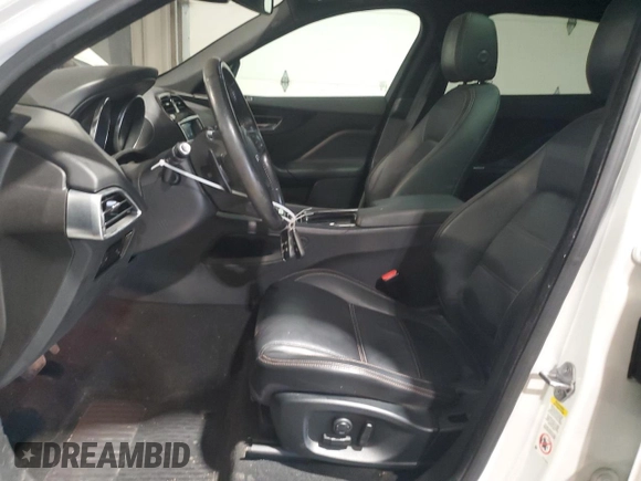 2018 Jaguar F-Pace 30t Prestige with VIN SADCK2GX4JA290720, listed as a Copart auction lot 61926075 with 44,008 mi miles and Salvage title. Bid and sale history available at DreamBid. Image 7.