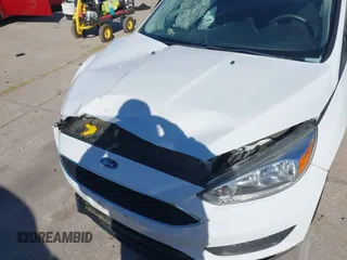 2018 Ford Focus S with VIN 1FADP3E2XJL270495, listed as a IAAI auction lot 41172305 with 47,197 mi miles. Bid and sale history available at carsss.com. Image 6.
