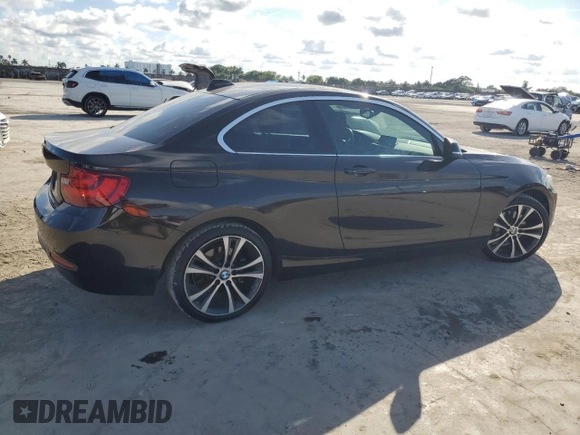 2015 BMW 2 Series 228i xDrive with VIN WBA1F7C51FVX95782, listed as a Copart auction lot 44176475 with 67,809 mi miles and Salvage Title. Bid and sale history available at carsss.com. Image 3.