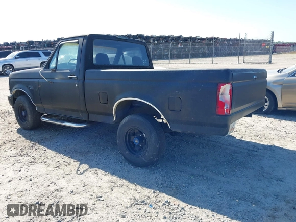 1994 Ford F-150 with VIN 1FTDF15Y6RNA30205, listed as a IAAI auction lot 41995595 with Not provided miles and . Bid and sale history available at DreamBid. Image 3.