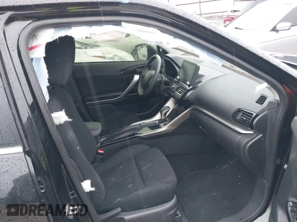 2024 Mitsubishi Eclipse Cross LE with VIN JA4ATVAA1RZ035228, listed as a IAAI auction lot 42176384 with 15,691 mi miles and . Bid and sale history available at DreamBid. Image 5.