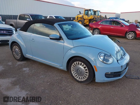 2013 Volkswagen Beetle 2.5L with VIN 3VW5P7AT9DM811542, listed as a IAAI auction lot 41683361 with 79,018 mi miles and . Bid and sale history available at DreamBid. Image 1.