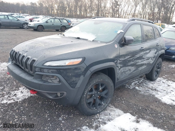 2018 Jeep Cherokee Trailhawk with VIN 1C4PJMBX7JD603048, listed as a IAAI auction lot 41399800 with 999,999 mi miles. Bid and sale history available at carsss.com. Image 17.