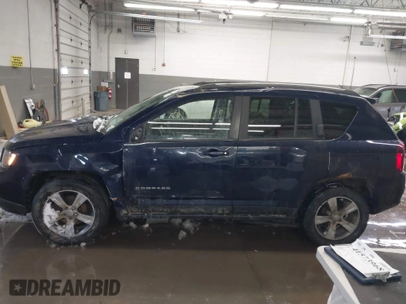 2017 Jeep Compass High Altitude with VIN 1C4NJDEB0HD176846, listed as a IAAI auction lot 41573968 with 94,123 mi miles and . Bid and sale history available at DreamBid. Image 15.