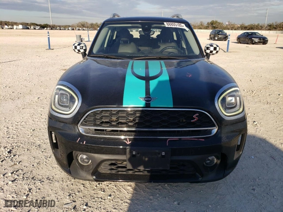 2021 MINI Countryman Cooper S with VIN WMZ83BR09M3M75594, listed as a Copart auction lot 88805185 with 53,497 mi miles and Salvage Title. Bid and sale history available at carsss.com. Image 5.