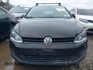 2017 Volkswagen Golf SportWagen S with VIN 3VW017AU3HM532260, listed as a IAAI auction lot 41822642 with 96,132 mi miles. Bid and sale history available at carsss.com. Image 6.