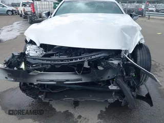 2019 Lexus LS 500 z VIN JTHB51FF3K5009078, wystawiony jako IAAI lot #42751612 z przebiegiem 47 527 mil mil oraz . Historia ofert i sprzedaży dostępna na DreamBid. Obrazek 6.