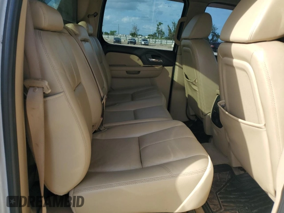 2007 Chevrolet Avalanche LT w/3LT with VIN 3GNEC12037G224778, listed as a Copart auction lot 75393564 with 235,724 mi miles and Salvage Title. Bid and sale history available at carsss.com. Image 10.