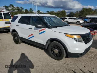 2013 Ford Utility Police Interceptor with VIN 1FM5K8AR1DGC73291, listed as a Copart auction lot 85339914 with 169,773 mi miles and Clean Title. Bid and sale history available at carsss.com. Image 4.