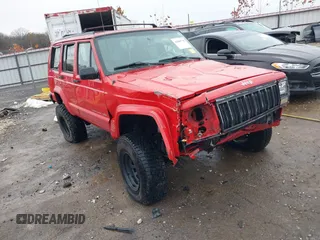 1996 Jeep Cherokee Sport with VIN 1J4FJ68S6TL299152, listed as a IAAI auction lot 41004736 with 277,819 mi miles. Bid and sale history available at carsss.com. Image 1.