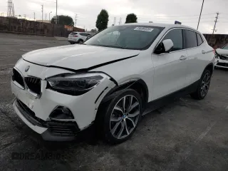 2020 BMW X2 sDrive28i z VIN WBXYH9C0XL5P08083, wystawiony jako Copart lot #59699535 z przebiegiem 64 075 mil mil oraz Szkoda całkowita • Salvage title. Historia ofert i sprzedaży dostępna na DreamBid. Obrazek 1.