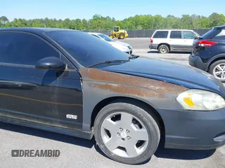 2007 Chevrolet Monte Carlo SS with VIN 2G1WL15C379417731, listed as a IAAI auction lot 42061904 with 147,239 mi miles. Bid and sale history available at carsss.com. Image 13.