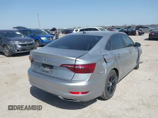 2020 Volkswagen Jetta S with VIN 3VWCB7BU5LM014734, listed as a IAAI auction lot 41824919 with 43,282 mi miles and . Bid and sale history available at DreamBid. Image 4.