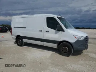 2021 Mercedes-Benz Sprinter Cargo with VIN W1Y70BGY1MT061122, listed as a Copart auction lot 45013915 with 58,631 mi miles and Salvage Title. Bid and sale history available at carsss.com. Image 4.