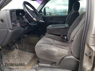 2003 Chevrolet Silverado 1500HD LS with VIN 1GCGK13U33F131230, listed as a Copart auction lot 52699415 with 237,280 mi miles and Salvage Title. Bid and sale history available at DreamBid. Image 7.