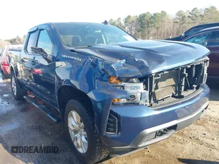 2020 Chevrolet Silverado 1500 Custom with VIN 1GCRWBEH9LZ338061, listed as a IAAI auction lot 41150721 with 67,026 mi miles. Bid and sale history available at carsss.com. Image 1.