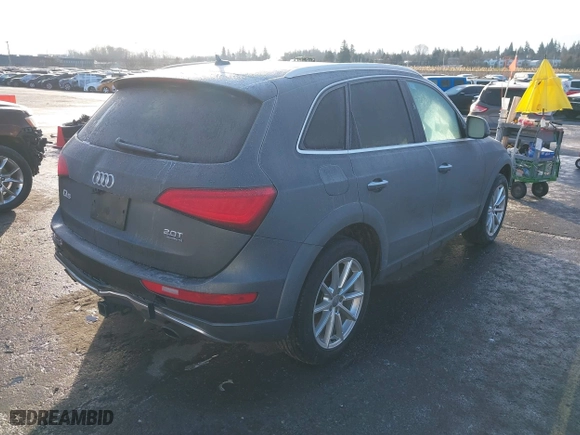 2017 Audi Q5 Premium Plus with VIN WA1L2AFP2HA054045, listed as a IAAI auction lot 41483729 with 70,938 mi miles. Bid and sale history available at carsss.com. Image 4.