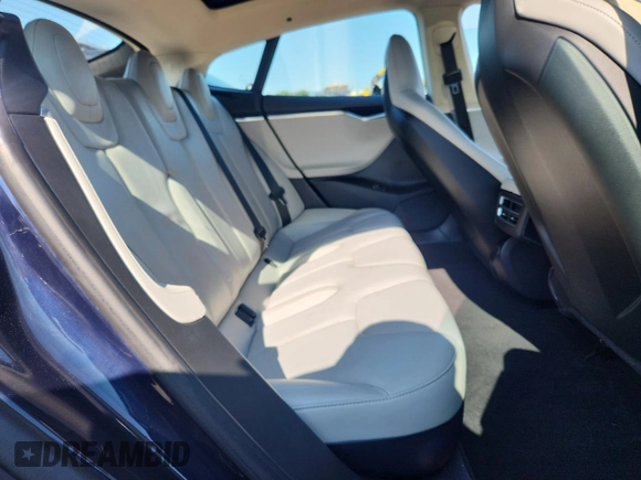 2014 Tesla Model S 60 z VIN 5YJSA1H11EFP39783, wystawiony jako Copart lot #65086315 z przebiegiem 175 480 mil mil oraz Czysty tytuł • Clean title. Historia ofert i sprzedaży dostępna na DreamBid. Obrazek 10.