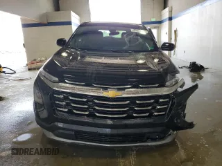 2025 Chevrolet Equinox FWD LT with VIN 3GNAXHEG7SL221483, listed as a Copart auction lot 54691705 with 5,524 mi miles and Salvage Title. Bid and sale history available at DreamBid. Image 5.