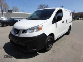 2018 Nissan NV200 SV с VIN 3N6CM0KN9JK705008, выставлен на аукционе Copart как лот 60343955 с пробегом 69 500 миль миль и Списание • Salvage title. История ставок и продаж доступна на DreamBid. Изображение 2.